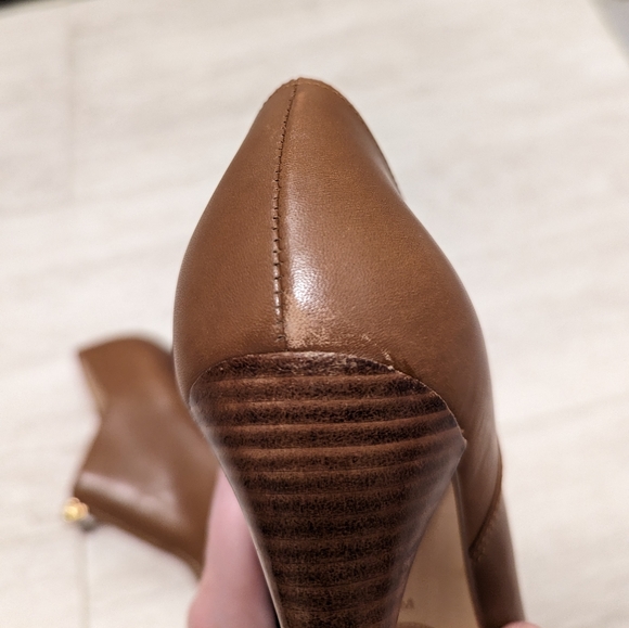 Michael Kors - Acorn Leather Zip Front Booties - Picture 12 of 12